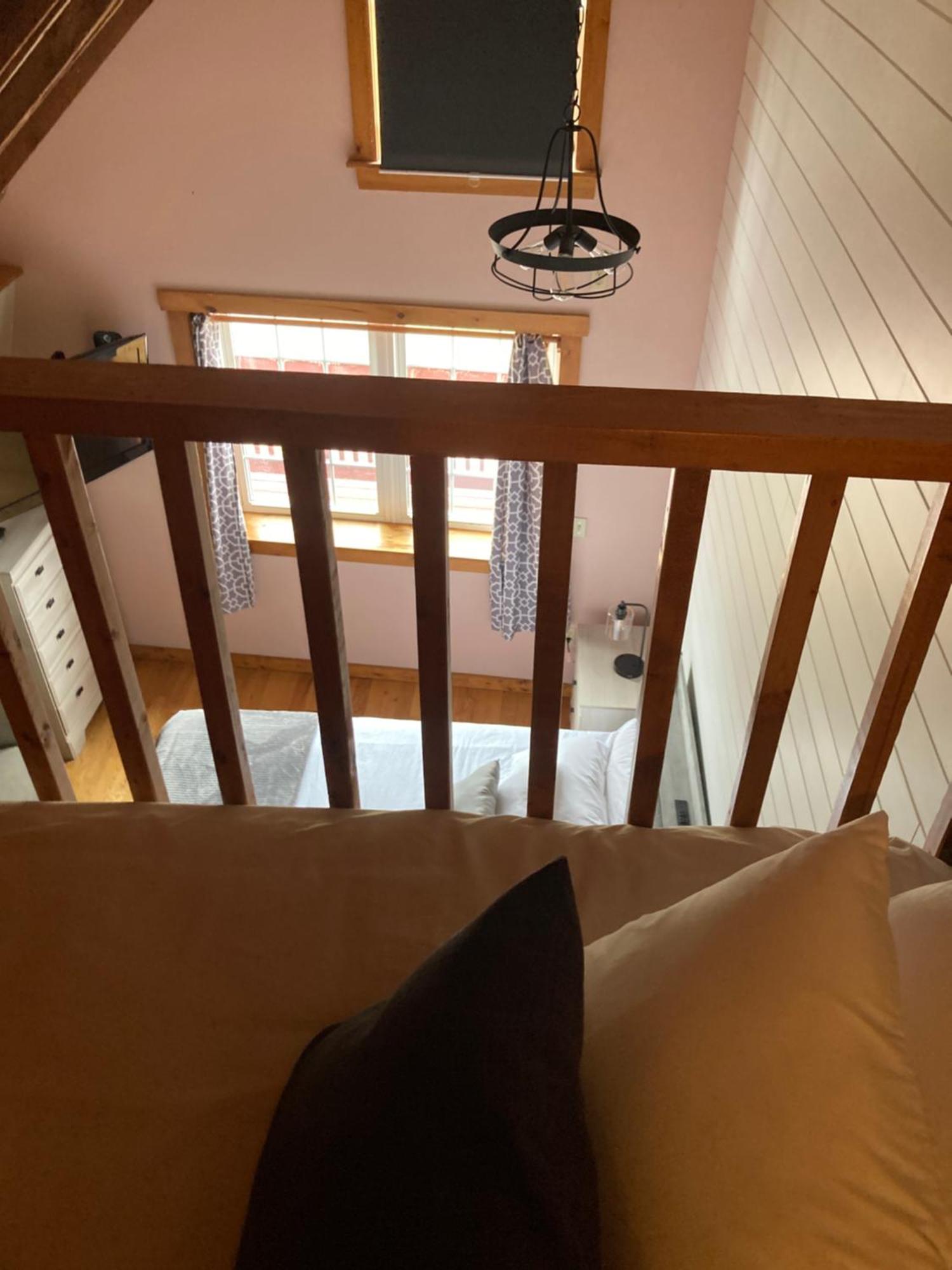 A Country Home Inn The City 샬럿타운 객실 사진
